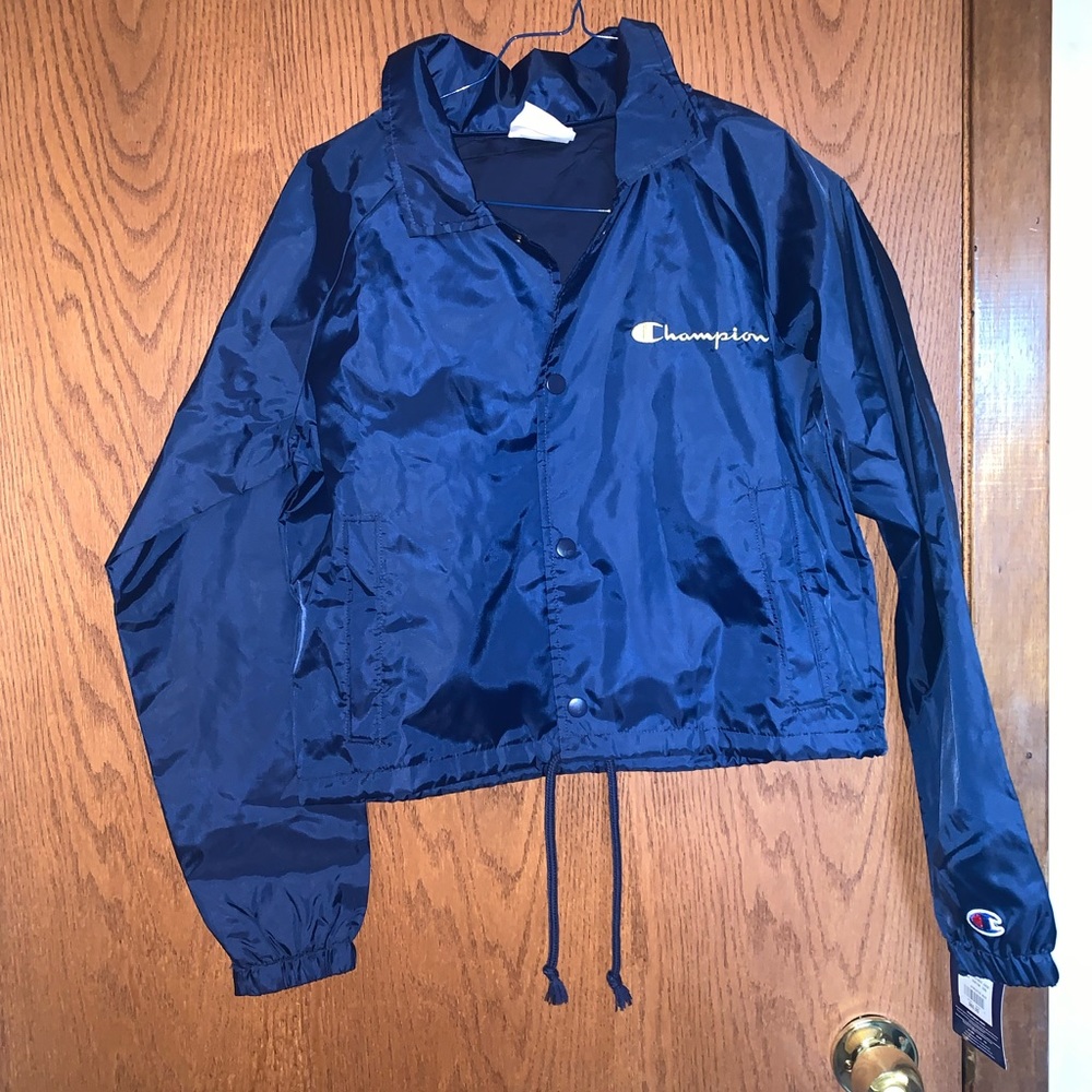 Cropped Navy Champion Windbreaker